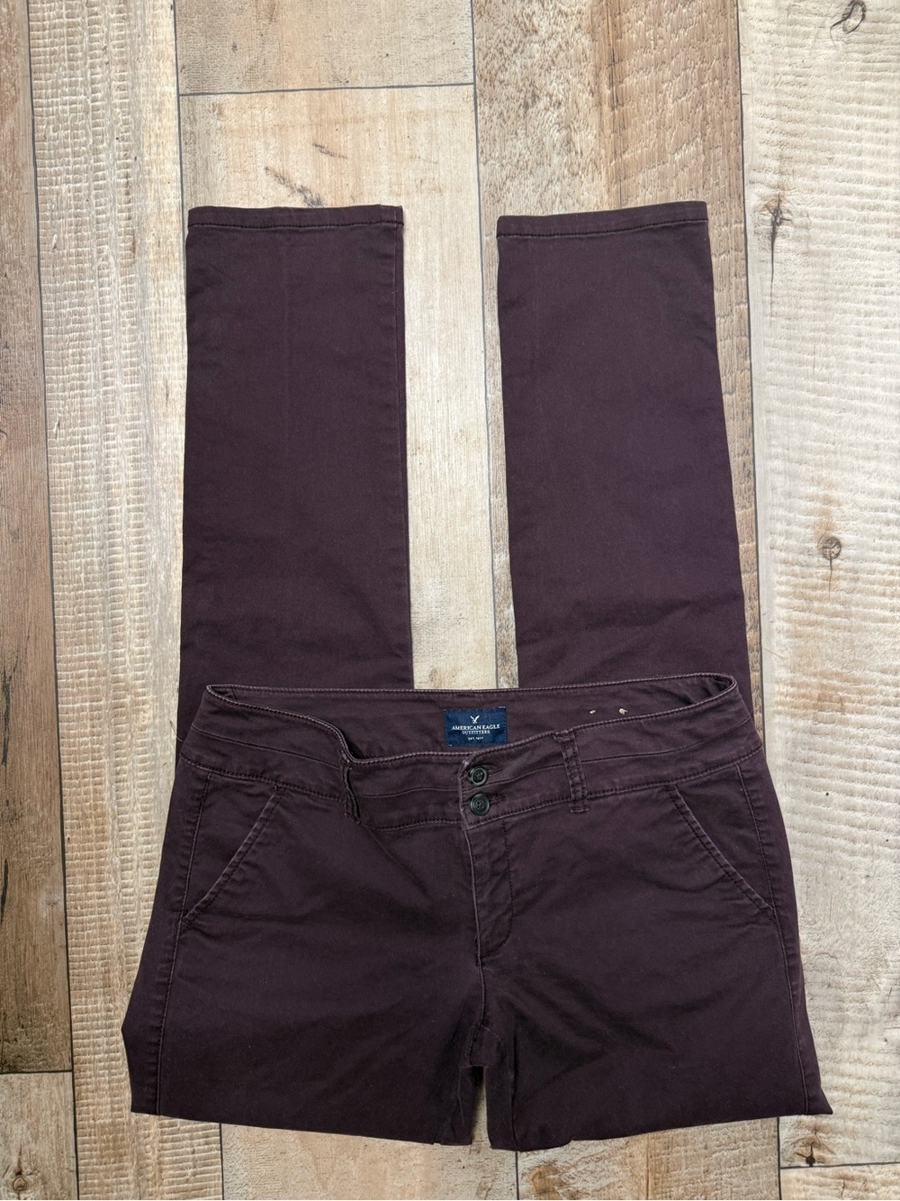 American Eagle Outfitters Women's Skinny Jeans in Wine